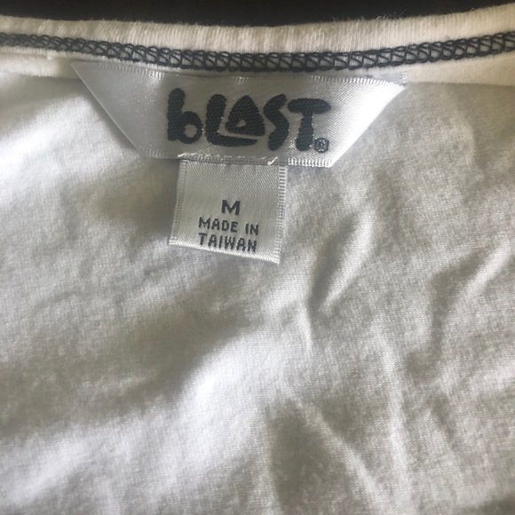 Women’s blouse, size medium - Picture 13 of 14